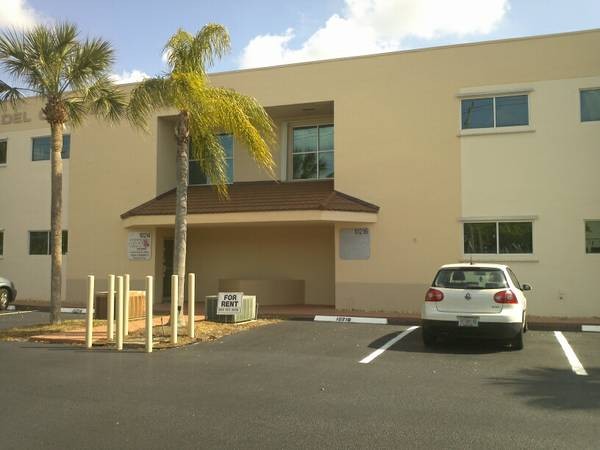 10216 NW 50TH ST 10216